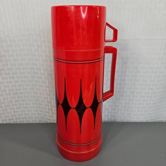 Vintage Aladdin Red Thermos With Black Pattern 1 Quart Plastic 1960s Retro Desig - Picture 1 of 7